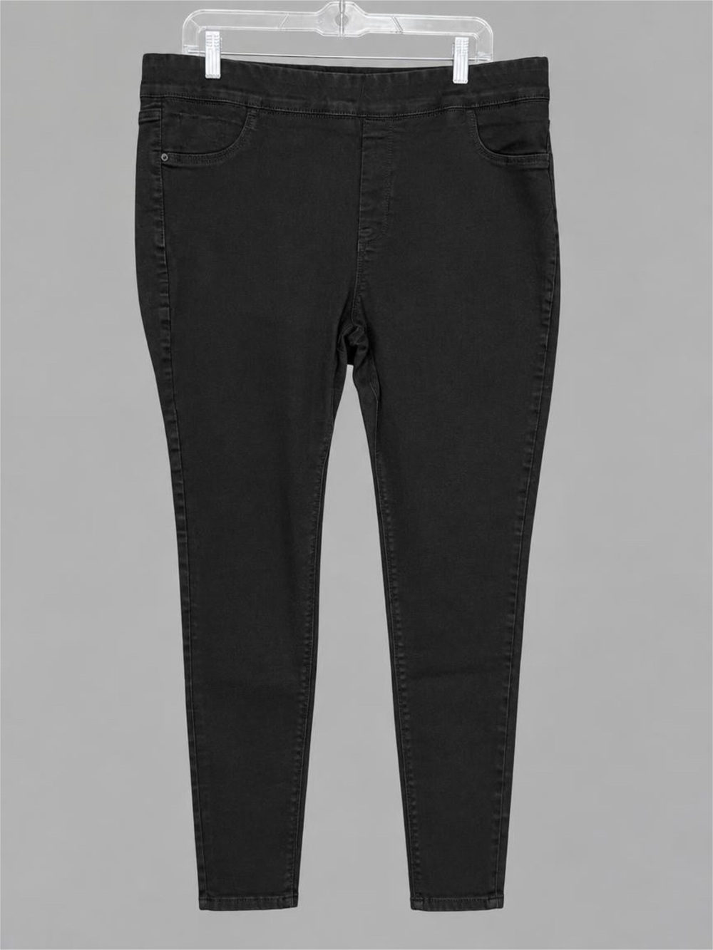 Old Navy Black Rockstar Jeggings - 20